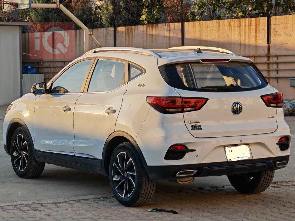 MG ZS